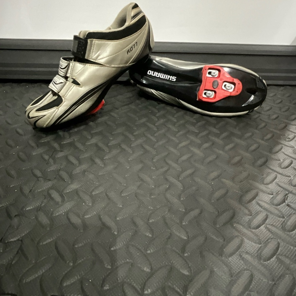 Shimano Metallic Cycling Shoes